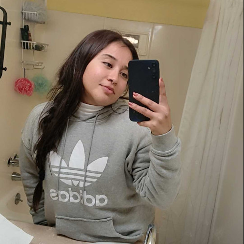 Isabel M. profile photo