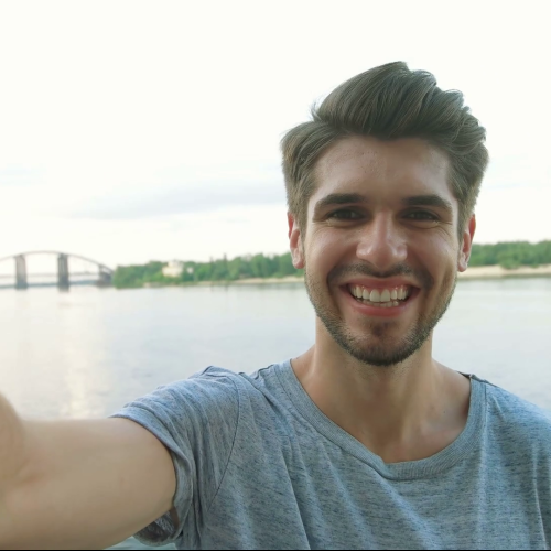 Alex  r. profile photo