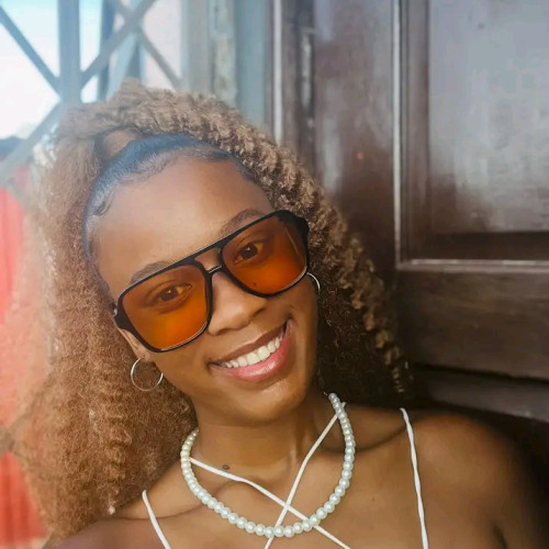 Amber  E. profile photo