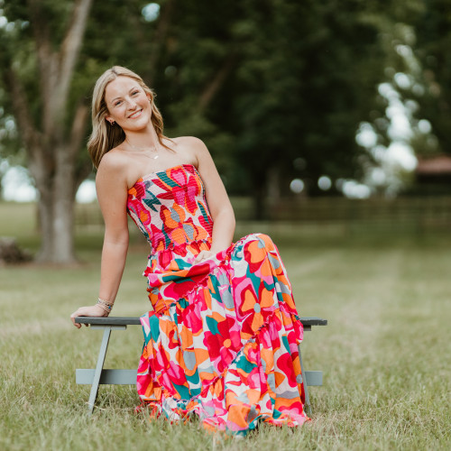 mary w. profile photo