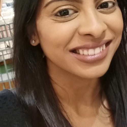 Riyashna R.