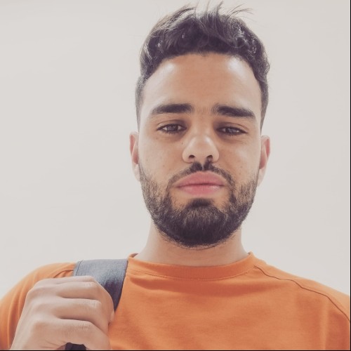 Yassine  E.