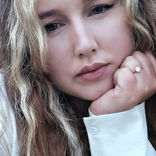 Petruta G. profile photo