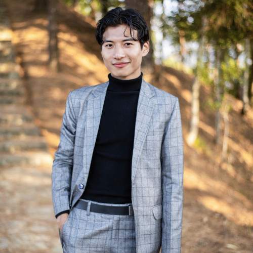 Putijungshi W.