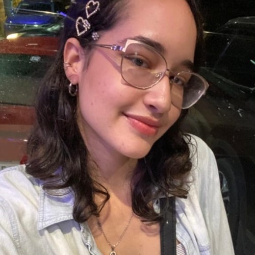 Lia G.