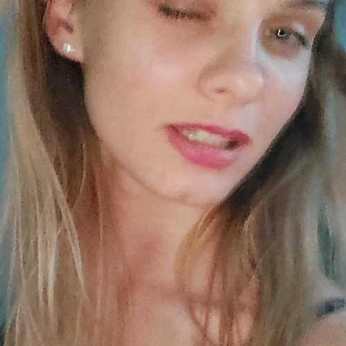 Veronica S. profile photo