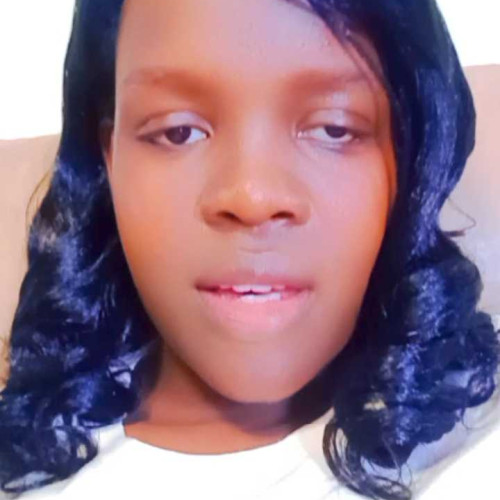 Annclaud M.