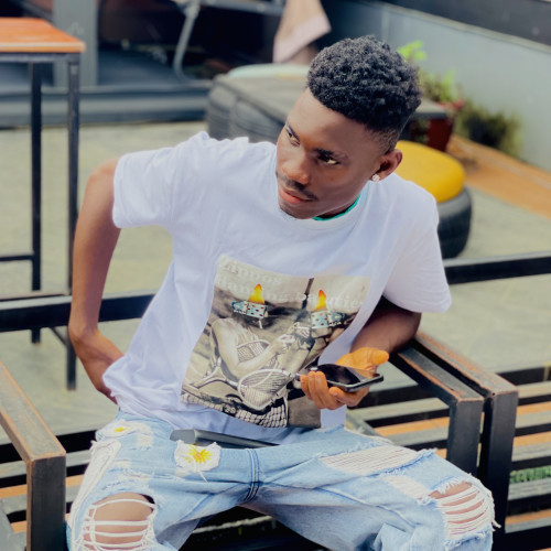 Ricky  V. profile photo