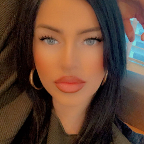 chynna L. profile photo