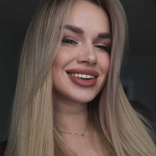 Angelina B. profile photo