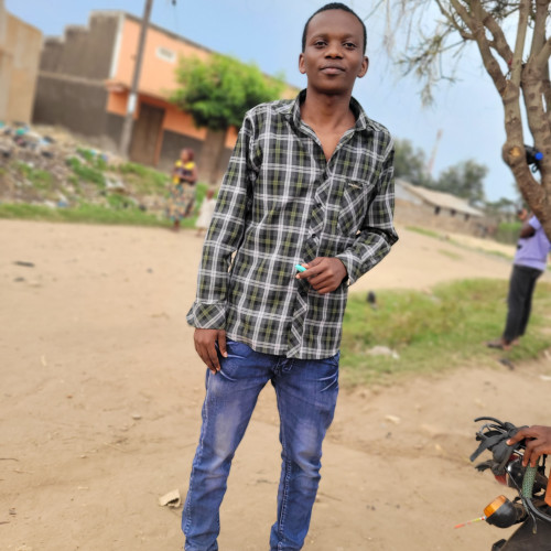 Mumbere O. profile photo