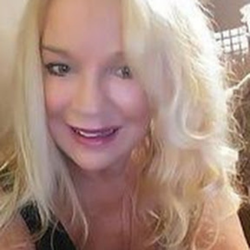 Carolyn M. profile photo