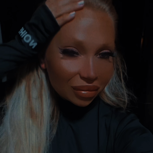 Julia K. profile photo