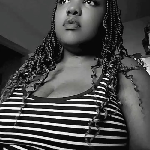 miss e. profile photo