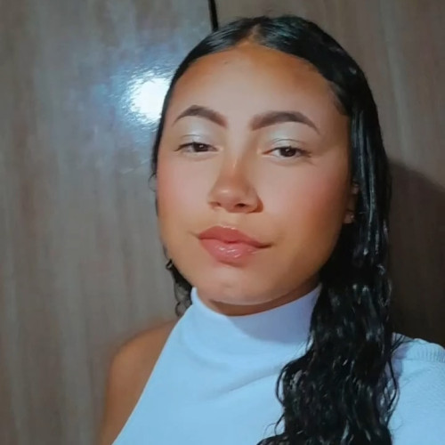Yasmim  V. profile photo