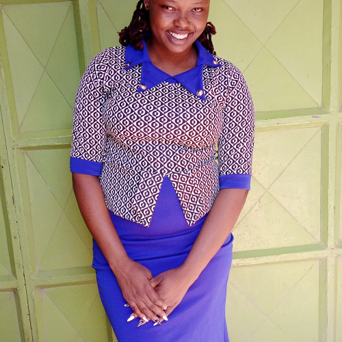 Esther M. profile photo