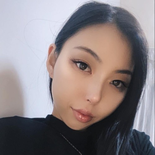 nana h.