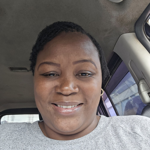 Claudine O. profile photo