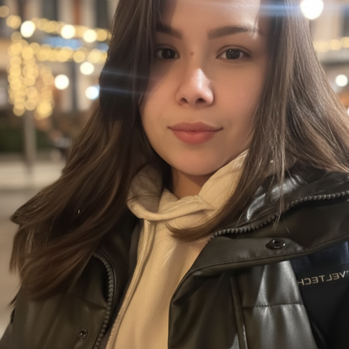 Mari M. profile photo