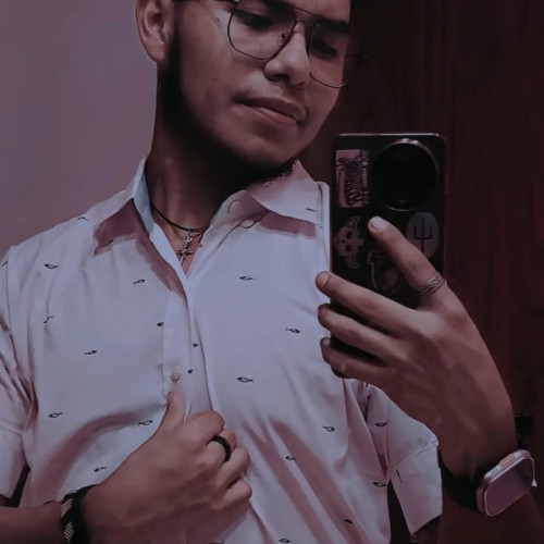 Alejandro  R.