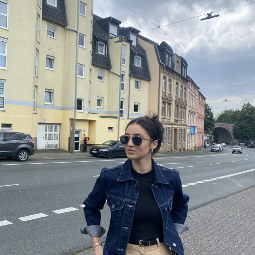 Ariela H. profile photo