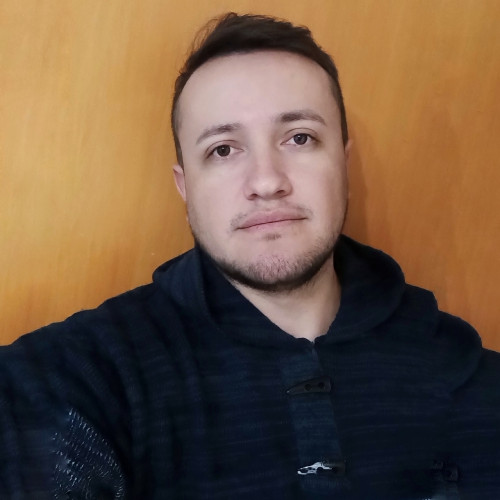 Alex  T. profile photo