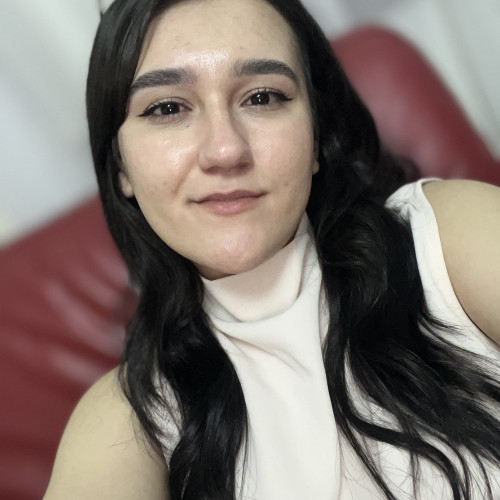 Denisse E. profile photo