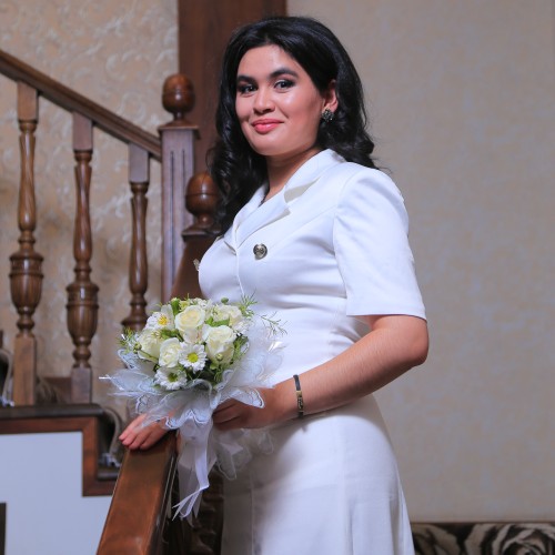 Marjona R.