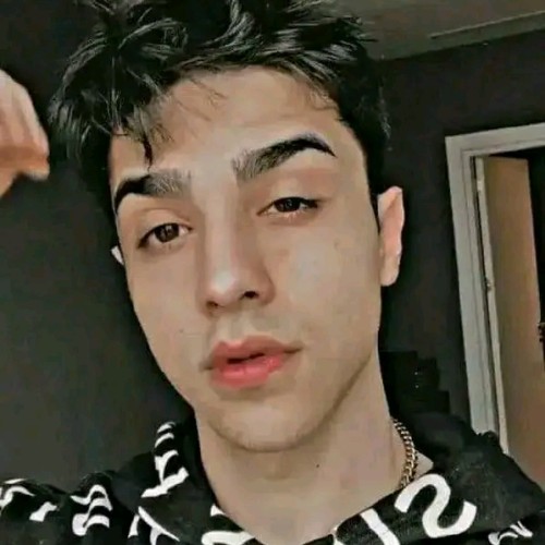 ERRAZY  M. profile photo