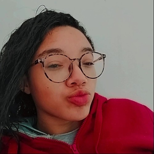 Eduarda  V.