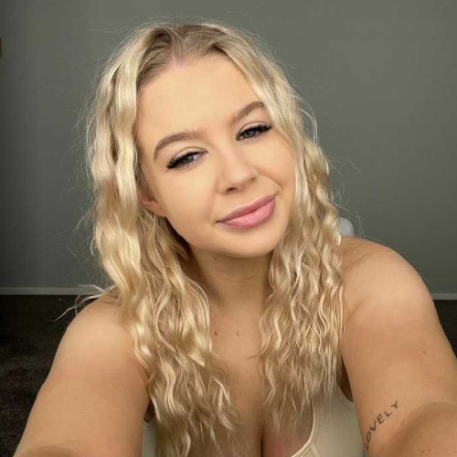 Ella w.