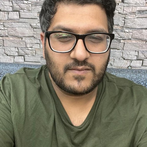 Ali B.