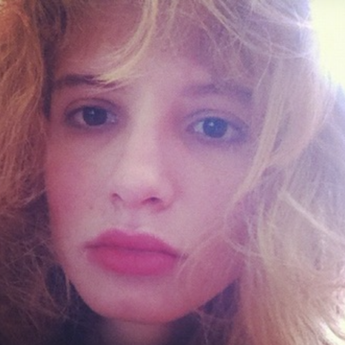 Dee H. profile photo