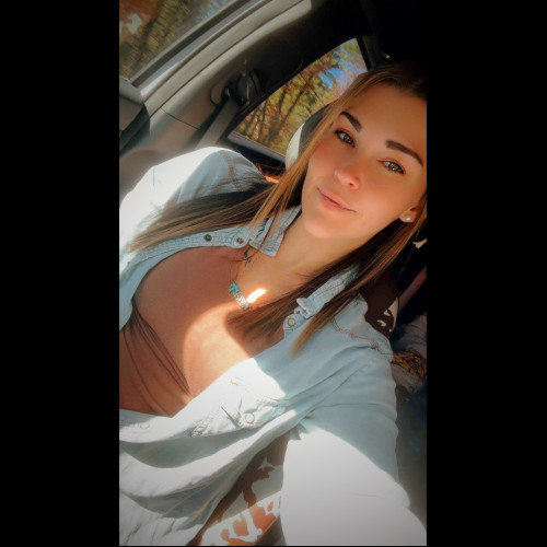 Mariza M. profile photo