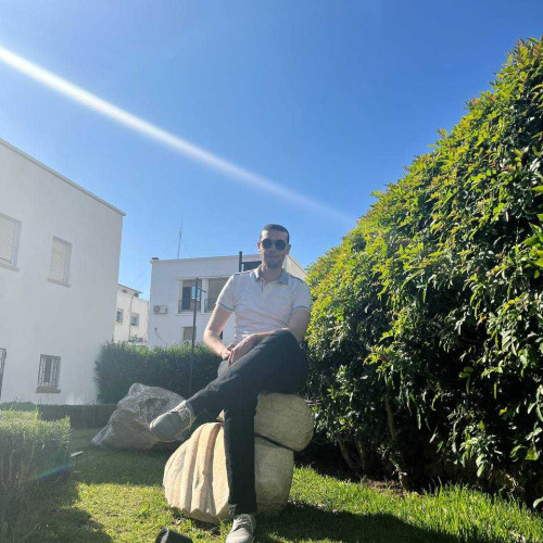 mehdi e. profile photo