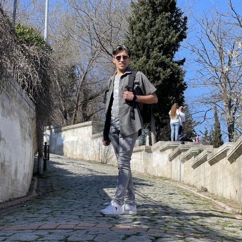 alireza a. profile photo