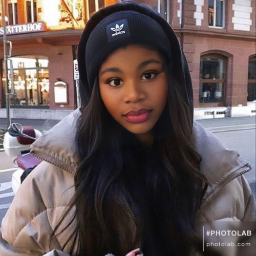 Esther M. profile photo