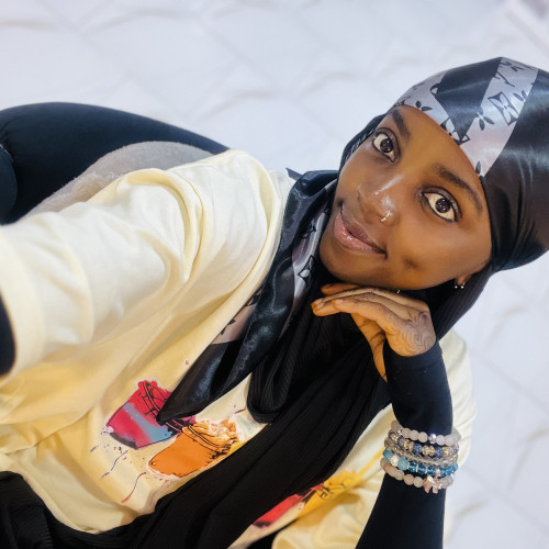 Jeyner R. profile photo