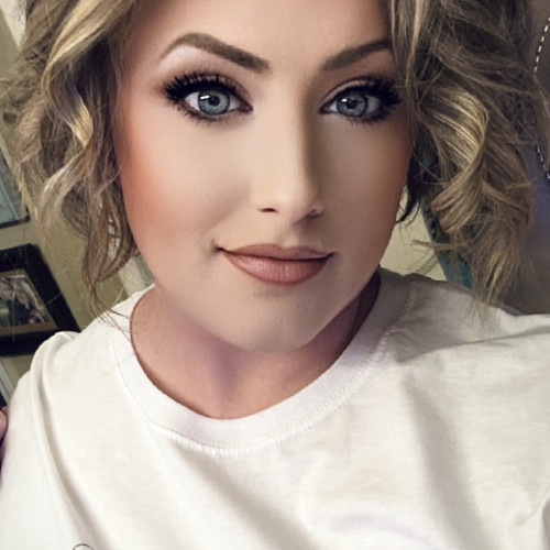 Courtney L. profile photo