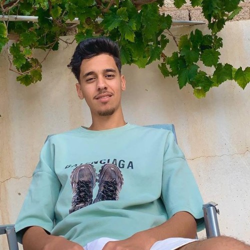 Ayoub  E.