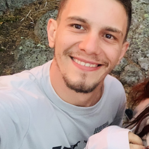 Igli M.