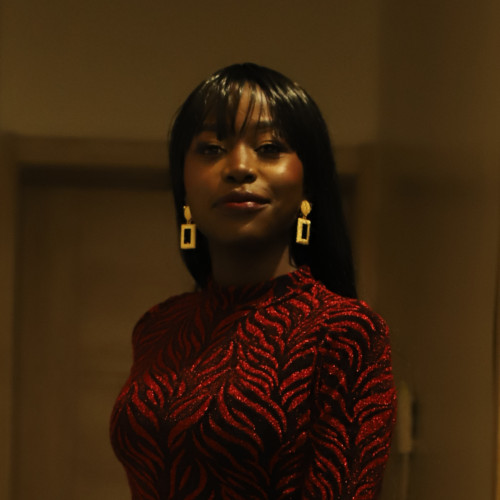 Dee V. profile photo