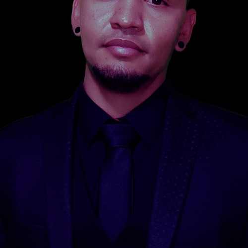 Luis V.