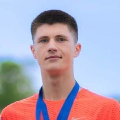 Sebastian L.
