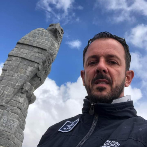 Francis Z. profile photo