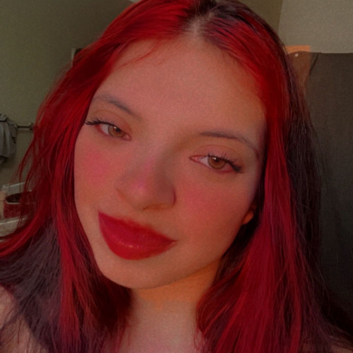 Ilyana L. profile photo