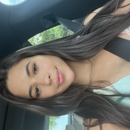 Sandra V.