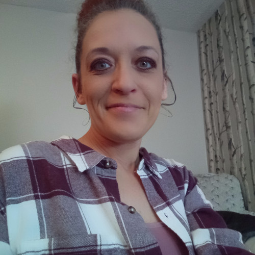 Beth B. profile photo