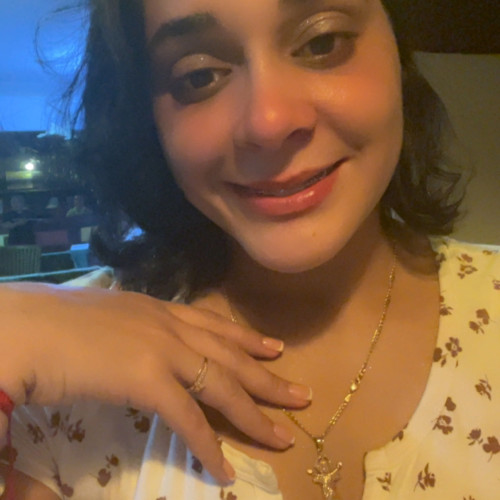 Estefani G.