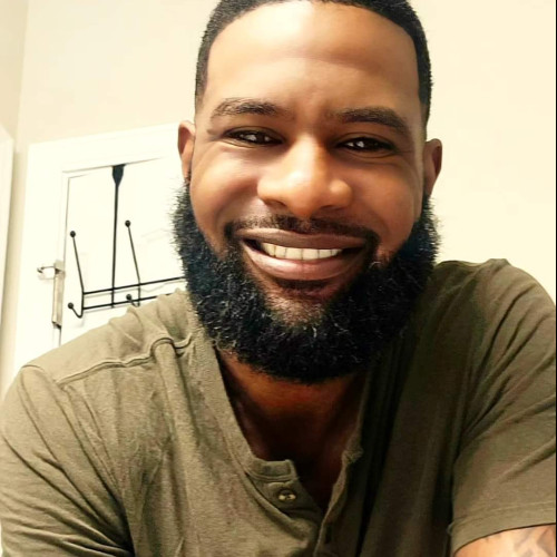 Vandorian D. profile photo